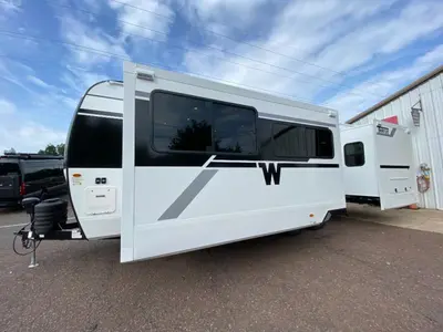 2027 Winnebago Thrive photo 5