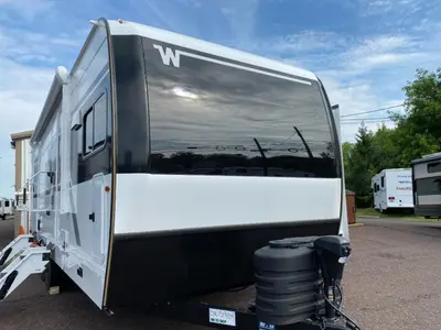 2027 Winnebago Thrive photo 3