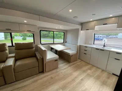 2027 Winnebago Thrive photo 16