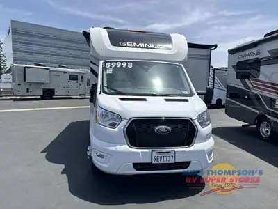2023 Thor Motor Coach Gemini AWD photo 7