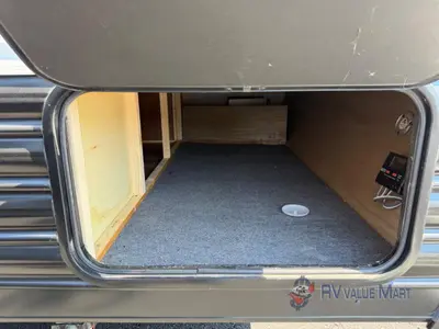 2023 Forest River RV Cherokee Grey Wolf photo 7