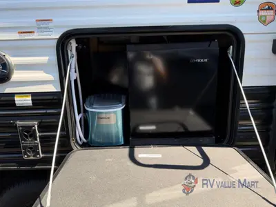 2023 Forest River RV Cherokee Grey Wolf photo 8