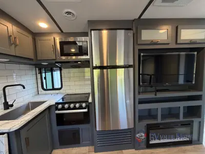2023 Keystone RV Bullet photo 11