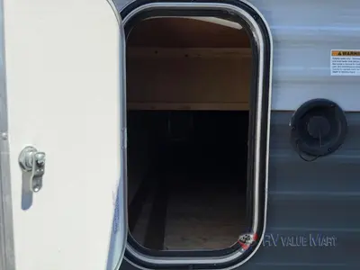 2018 Gulf Stream RV Conquest Super Lite photo 7