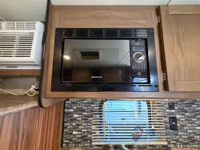 2018 Gulf Stream RV Conquest Super Lite photo 14