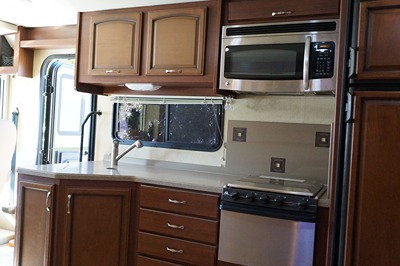 2012 FLEETWOOD TERRA photo 7