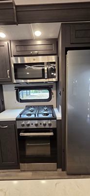 2025 COACHMEN BROOKSTONE photo 6