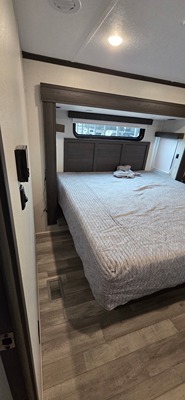2025 COACHMEN BROOKSTONE photo 10