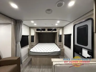 2026 Grand Design Imagine XLS photo 26