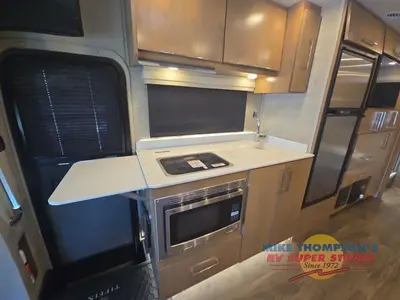 2020 Tiffin Motorhomes Wayfarer photo 28