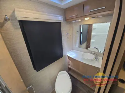 2020 Tiffin Motorhomes Wayfarer photo 38