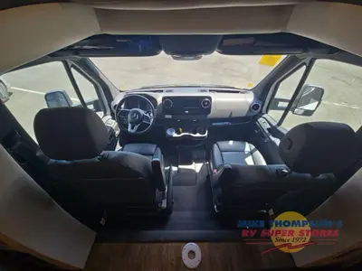 2020 Tiffin Motorhomes Wayfarer photo 18