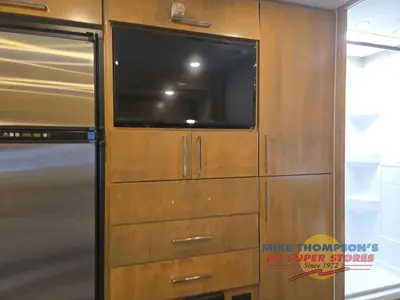 2020 Tiffin Motorhomes Wayfarer photo 26