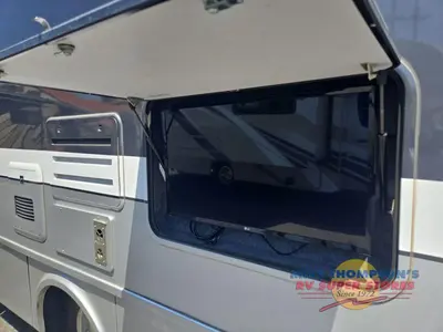 2020 Tiffin Motorhomes Wayfarer photo 17