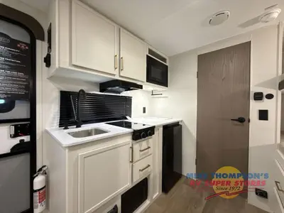 2026 Grand Design Transcend One photo 16