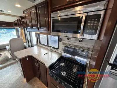 2018 Holiday Rambler Admiral photo 24