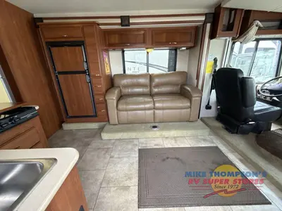 2016 Fleetwood RV Flair photo 4