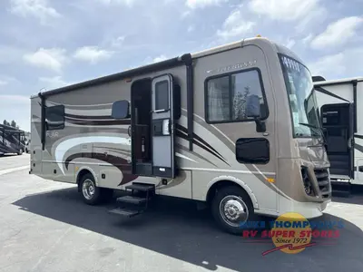 2016 Fleetwood RV Flair photo 2