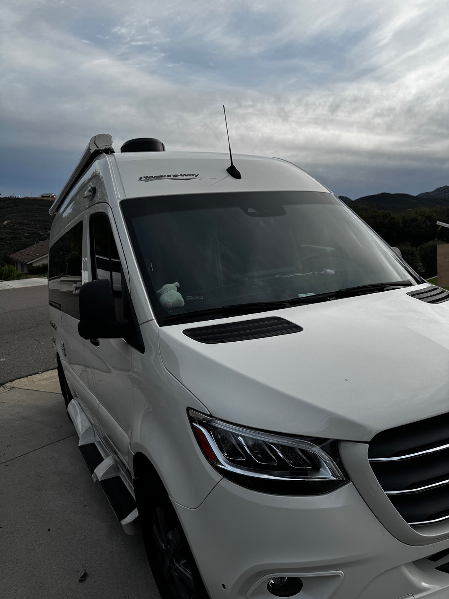 2024 PLEASURE WAY ASCENT exterior