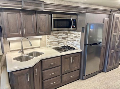 2022 THOR MOTOR COACH MIRAMAR photo 10