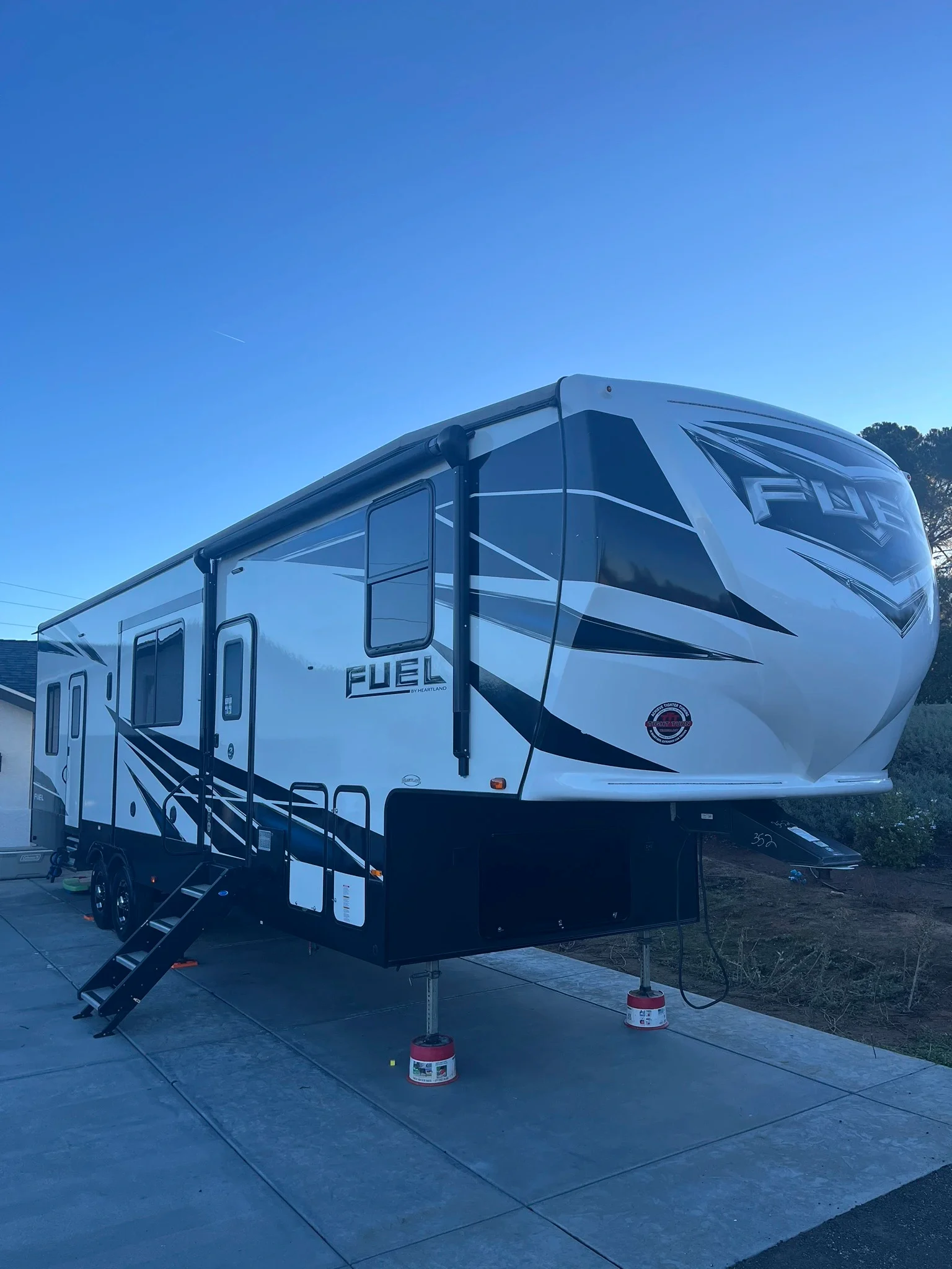 2021 HEARTLAND FUEL exterior