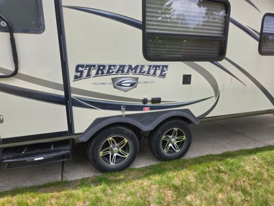 2015 GULF STREAM AMERI-LITE photo 2