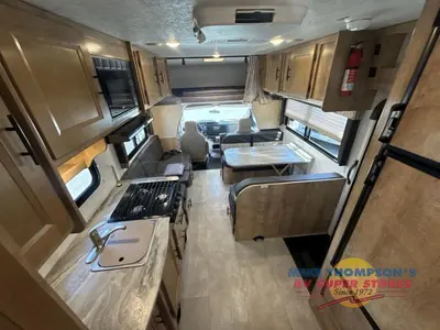 2021 Coachmen RV Leprechaun photo 38