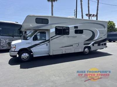 2021 Coachmen RV Leprechaun photo 12