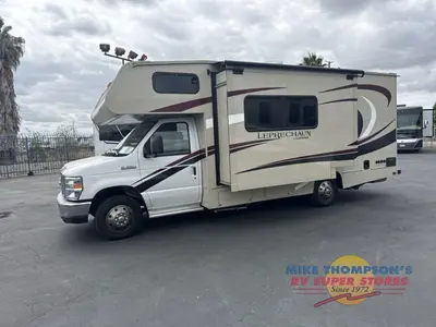 2020 Coachmen RV Leprechaun photo 12