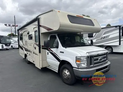 Used 2020 Coachmen RV Leprechaun 220QB