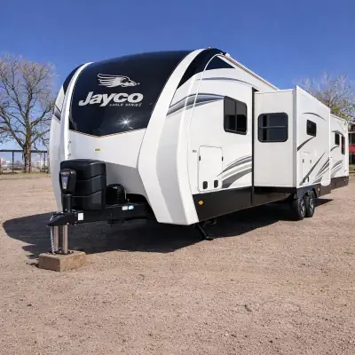Used 2021 Eagle 330RSTS