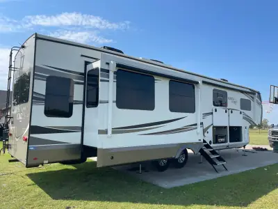 2021 JAYCO NORTH POINT photo 2