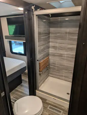 2021 JAYCO SEISMIC photo 3