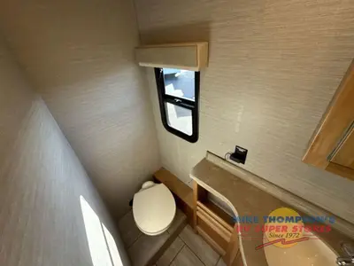 2020 Tiffin Motorhomes Open Road Allegro photo 26