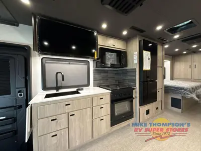 2027 Grand Design Lineage Series F photo 23