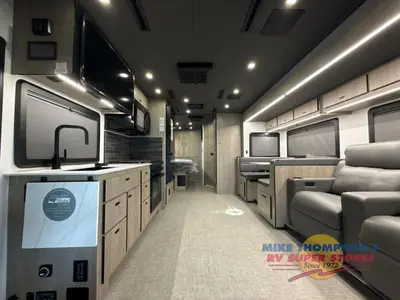 2027 Grand Design Lineage Series F photo 15