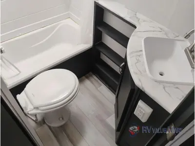 2022 Coachmen RV Freedom Express Ultra Lite photo 22