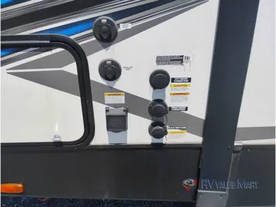 2022 Forest River RV XLR Hyper Lite photo 11