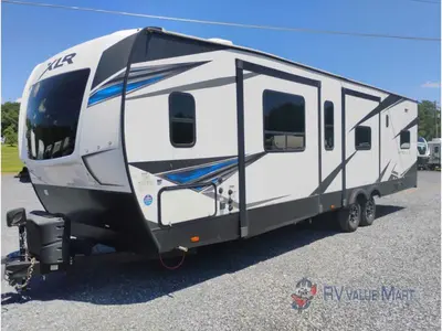2022 Forest River RV XLR Hyper Lite photo 4