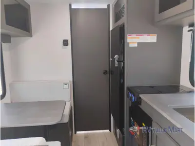 2027 Coachmen RV Remote photo 17