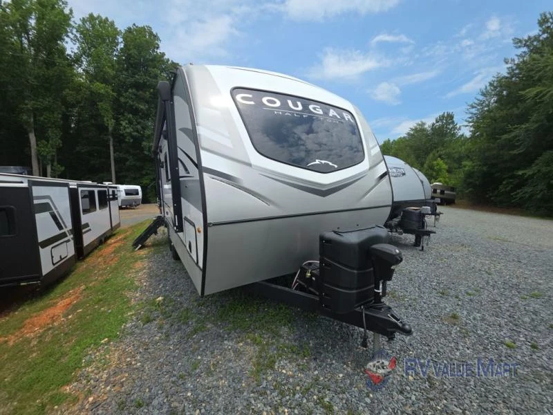 2023 Keystone Cougar Half-Ton exterior