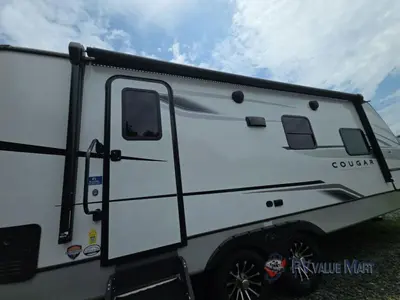 2023 Keystone Cougar Half-Ton photo 15