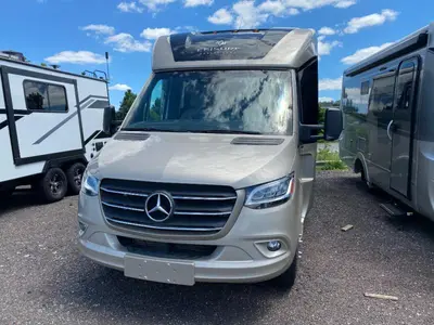 Used 2023 Leisure Travel Unity U24RL