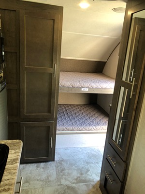 2018 FOREST RIVER R-POD photo 5