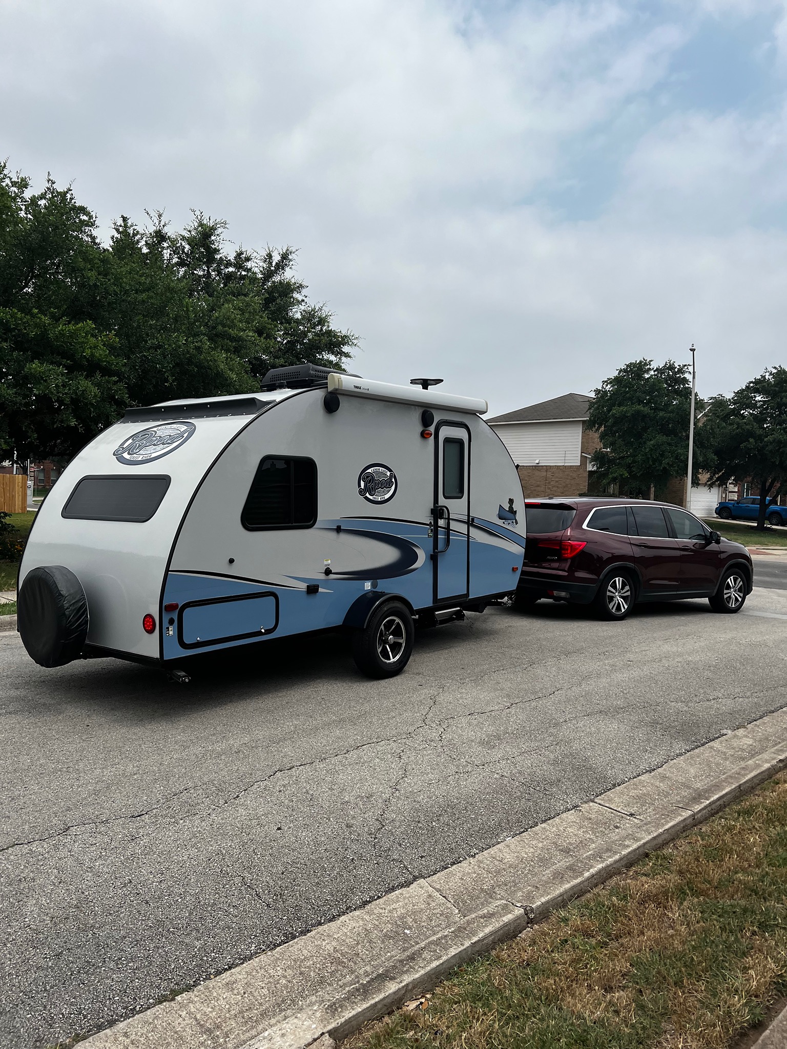 2018 FOREST RIVER R-POD exterior