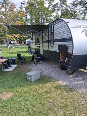 2019 FOREST RIVER CHEROKEE WOLF PACK photo 2