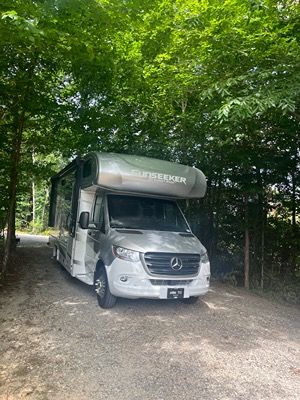 2023 FOREST RIVER SUNSEEKER photo 4