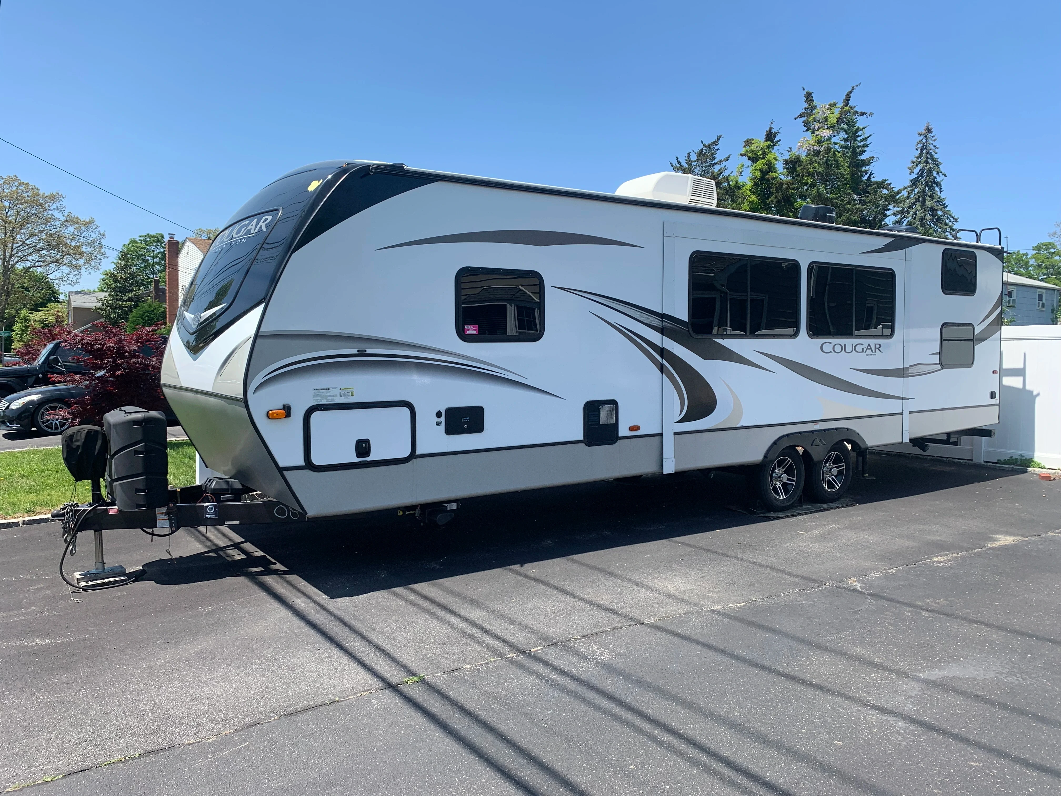 2021 KEYSTONE COUGAR exterior