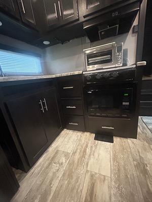 2020 FOREST RIVER XLR NITRO photo 3