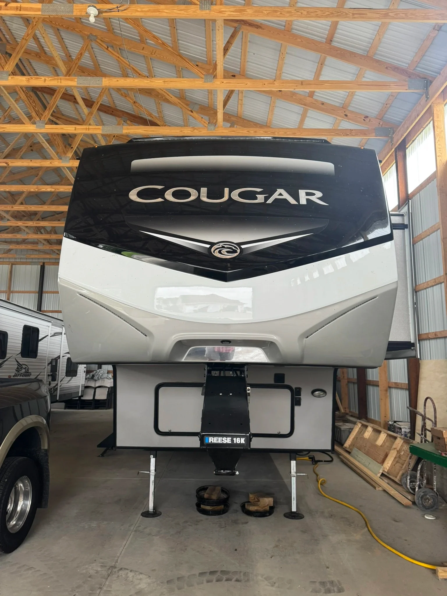 2021 KEYSTONE COUGAR exterior